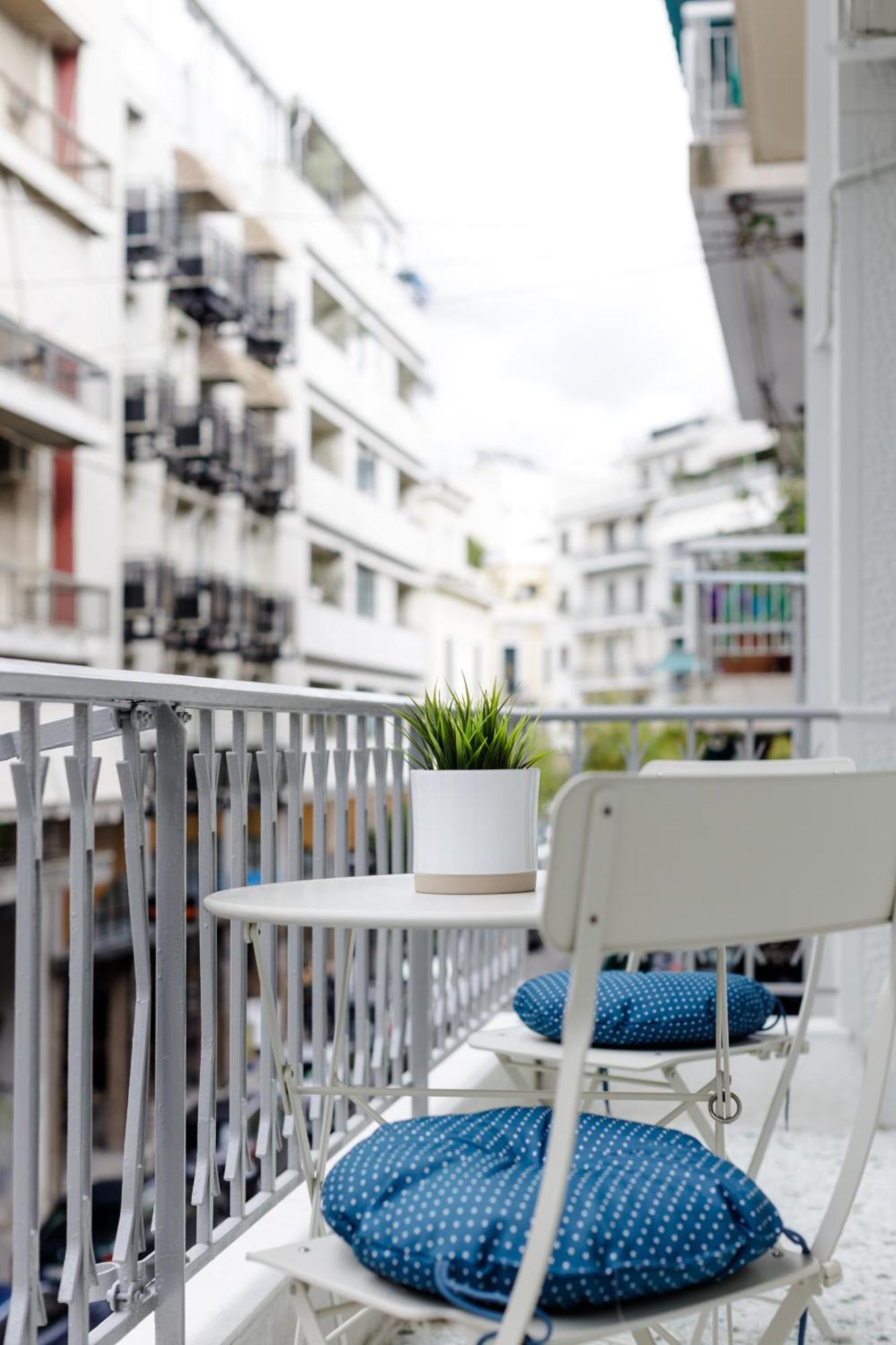 Divine 1Br Apartment Near The Acropolis Museum Ateny Zewnętrze zdjęcie